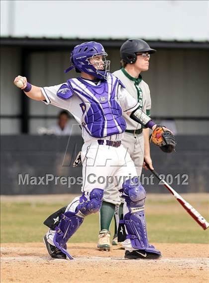 Thumbnail 2 in Farmersville vs Lake Worth (Ferris Tournament) photogallery.