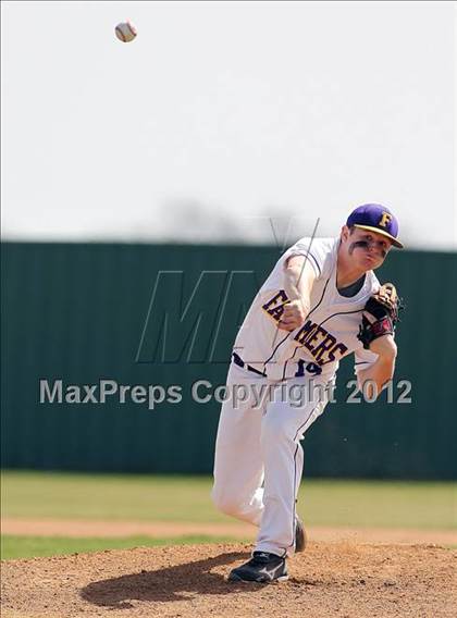Thumbnail 3 in Farmersville vs Lake Worth (Ferris Tournament) photogallery.