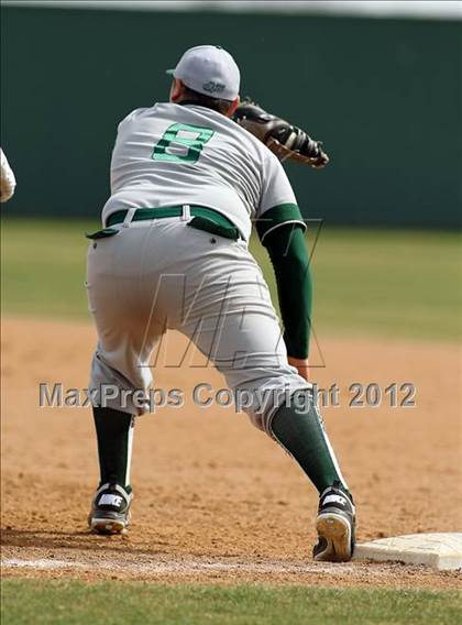 Thumbnail 1 in Farmersville vs Lake Worth (Ferris Tournament) photogallery.