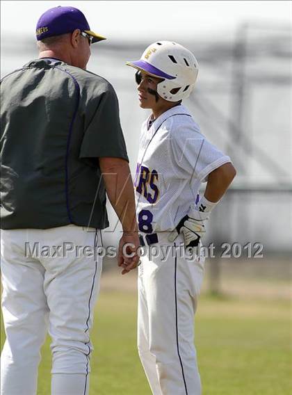 Thumbnail 3 in Farmersville vs Lake Worth (Ferris Tournament) photogallery.