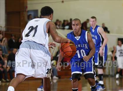 Thumbnail 1 in Rocklin vs. West Valley (MaxPreps Holiday Classic) photogallery.