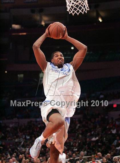 Thumbnail 3 in 2010 Jordan Brand Classic @ Madison Square Garden photogallery.