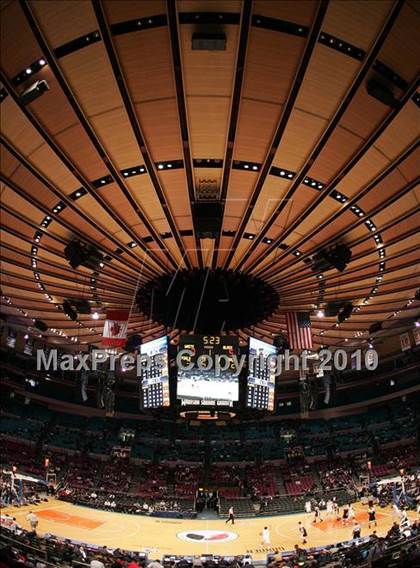Thumbnail 2 in 2010 Jordan Brand Classic @ Madison Square Garden photogallery.