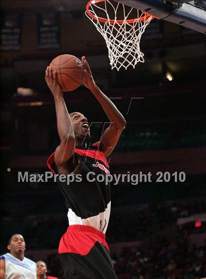Thumbnail 2 in 2010 Jordan Brand Classic @ Madison Square Garden photogallery.