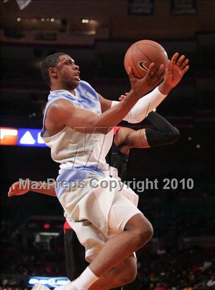 Thumbnail 2 in 2010 Jordan Brand Classic @ Madison Square Garden photogallery.