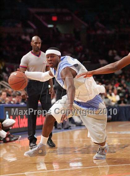 Thumbnail 3 in 2010 Jordan Brand Classic @ Madison Square Garden photogallery.