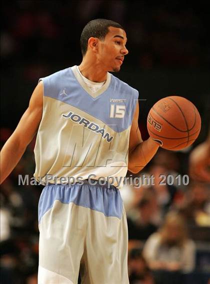 Thumbnail 2 in 2010 Jordan Brand Classic @ Madison Square Garden photogallery.