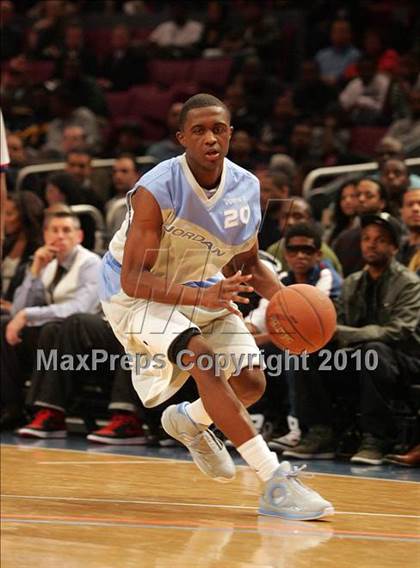 Thumbnail 3 in 2010 Jordan Brand Classic @ Madison Square Garden photogallery.