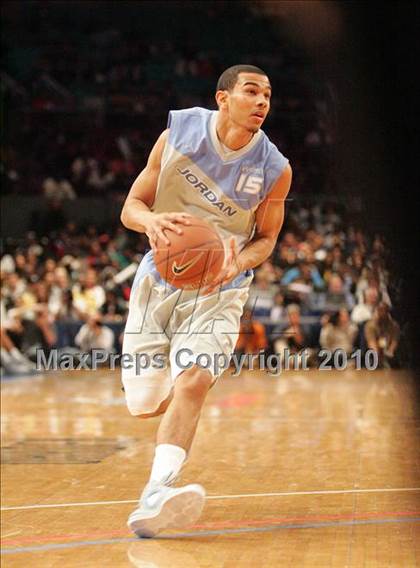 Thumbnail 2 in 2010 Jordan Brand Classic @ Madison Square Garden photogallery.