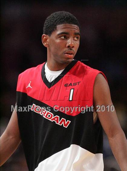 Thumbnail 2 in 2010 Jordan Brand Classic @ Madison Square Garden photogallery.