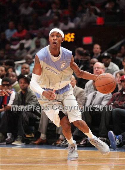 Thumbnail 2 in 2010 Jordan Brand Classic @ Madison Square Garden photogallery.