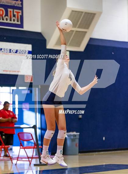 Thumbnail 2 in Vista Murrieta @ Great Oak photogallery.