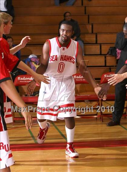 Thumbnail 2 in Verbum Dei @ Redondo (Seahawk Classic) photogallery.