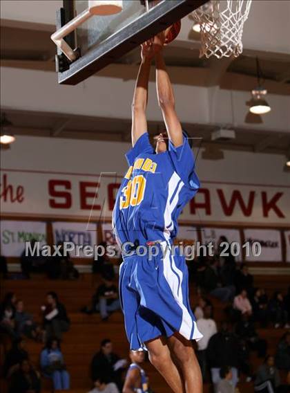Thumbnail 2 in Verbum Dei @ Redondo (Seahawk Classic) photogallery.