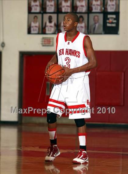 Thumbnail 1 in Verbum Dei @ Redondo (Seahawk Classic) photogallery.