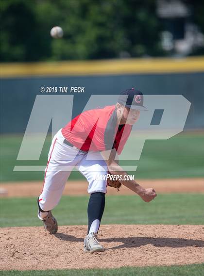 Thumbnail 2 in Servite vs. American Fork photogallery.