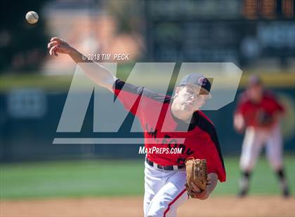 Thumbnail 3 in Servite vs. American Fork photogallery.