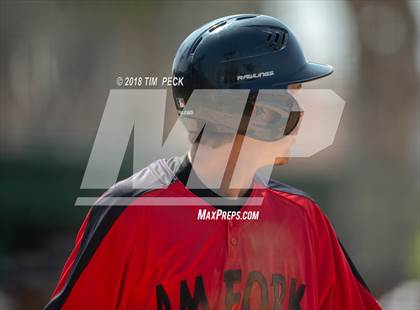Thumbnail 2 in Servite vs. American Fork photogallery.