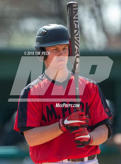 Thumbnail 3 in Servite vs. American Fork photogallery.