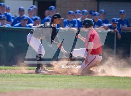 Thumbnail 2 in Servite vs. American Fork photogallery.