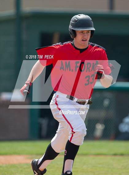 Thumbnail 3 in Servite vs. American Fork photogallery.