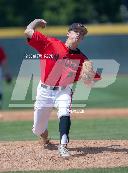 Thumbnail 3 in Servite vs. American Fork photogallery.