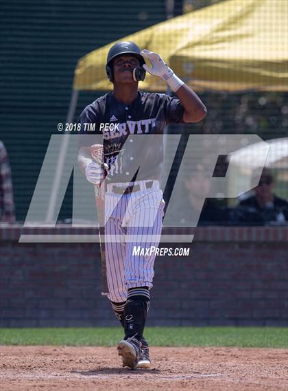 Thumbnail 3 in Servite vs. American Fork photogallery.