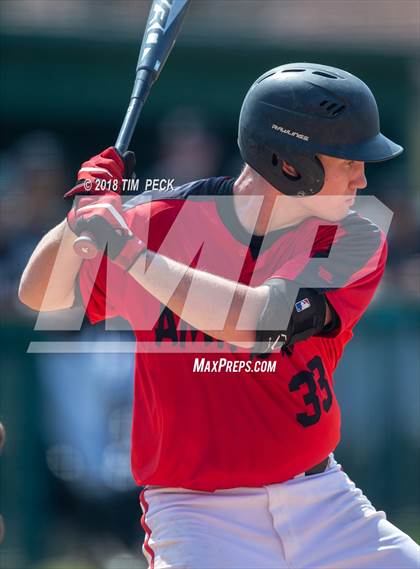Thumbnail 3 in Servite vs. American Fork photogallery.