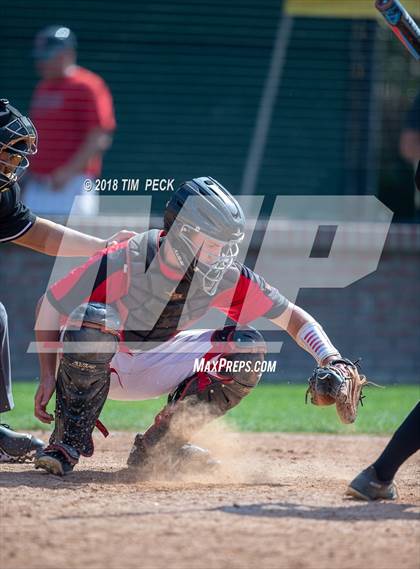 Thumbnail 2 in Servite vs. American Fork photogallery.