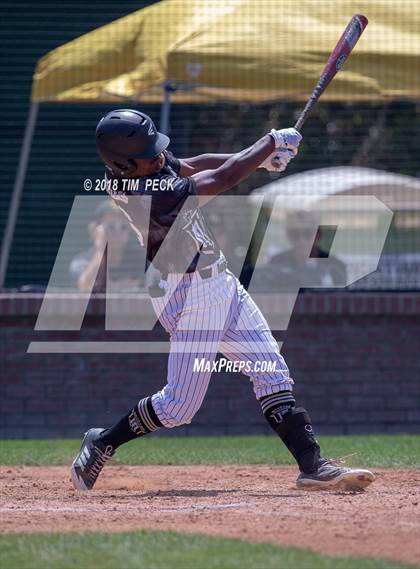 Thumbnail 3 in Servite vs. American Fork photogallery.