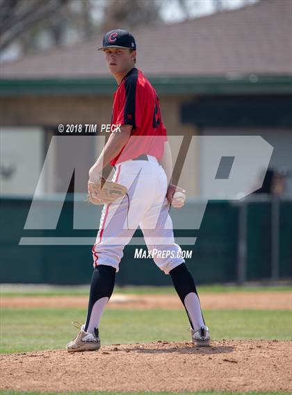 Thumbnail 2 in Servite vs. American Fork photogallery.