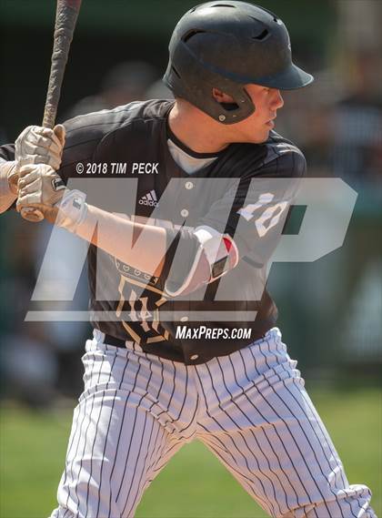 Thumbnail 2 in Servite vs. American Fork photogallery.