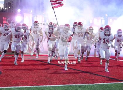 Thumbnail 2 in Oaks Christian vs. Regis Jesuit (Honor Bowl) photogallery.