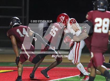Thumbnail 2 in Oaks Christian vs. Regis Jesuit (Honor Bowl) photogallery.