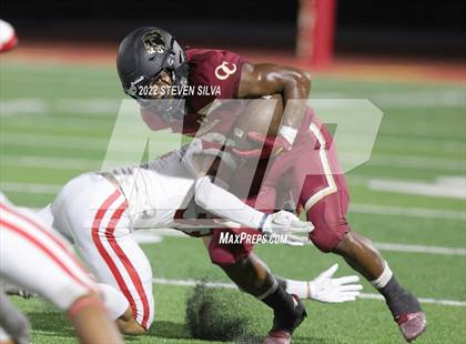 Thumbnail 3 in Oaks Christian vs. Regis Jesuit (Honor Bowl) photogallery.
