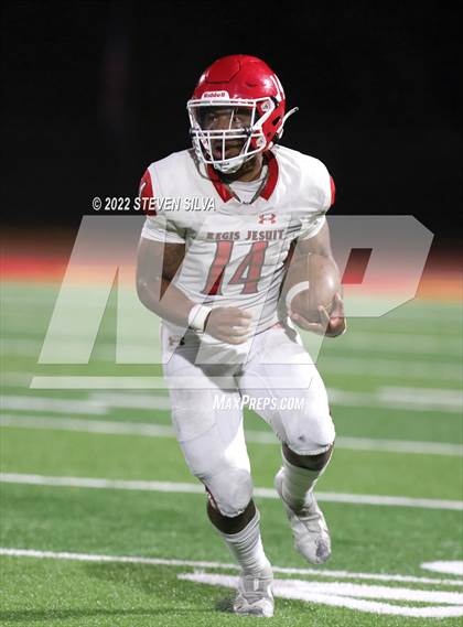 Thumbnail 2 in Oaks Christian vs. Regis Jesuit (Honor Bowl) photogallery.
