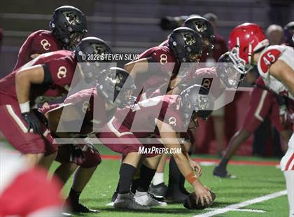 Thumbnail 3 in Oaks Christian vs. Regis Jesuit (Honor Bowl) photogallery.