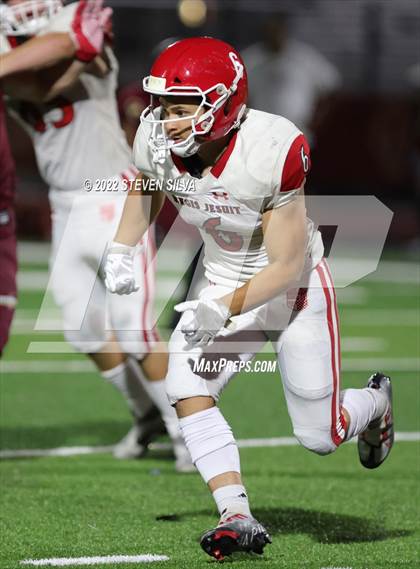 Thumbnail 2 in Oaks Christian vs. Regis Jesuit (Honor Bowl) photogallery.