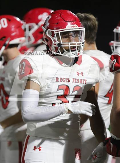 Thumbnail 2 in Oaks Christian vs. Regis Jesuit (Honor Bowl) photogallery.
