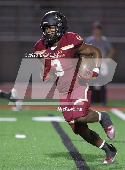 Thumbnail 2 in Oaks Christian vs. Regis Jesuit (Honor Bowl) photogallery.