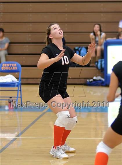 Thumbnail 1 in Foothill @ Center photogallery.
