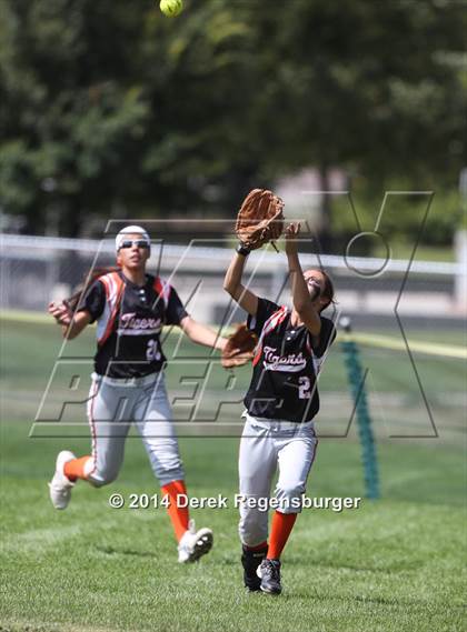 Thumbnail 3 in Berthoud vs. Sterling (Spartans Invitational) photogallery.