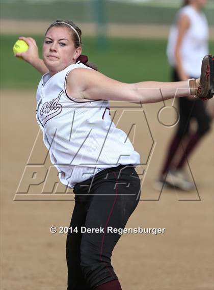 Thumbnail 2 in Berthoud vs. Sterling (Spartans Invitational) photogallery.
