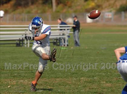 Thumbnail 1 in Old Saybrook-Westbrook @ Nonnewaug photogallery.