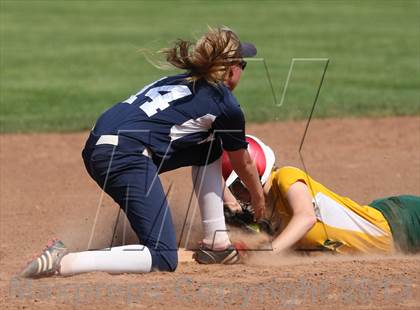 Thumbnail 1 in Coventry @ Morgan (CIAC Class S Quarterfinal) photogallery.