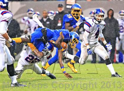 Thumbnail 3 in Dudley vs. Scotland (NCHSAA 4A Final) photogallery.
