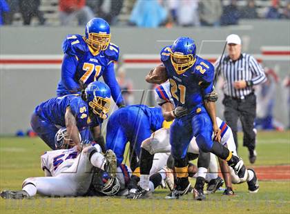 Thumbnail 2 in Dudley vs. Scotland (NCHSAA 4A Final) photogallery.