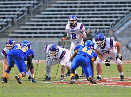 Thumbnail 1 in Dudley vs. Scotland (NCHSAA 4A Final) photogallery.