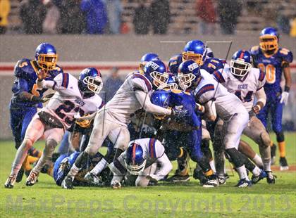 Thumbnail 2 in Dudley vs. Scotland (NCHSAA 4A Final) photogallery.
