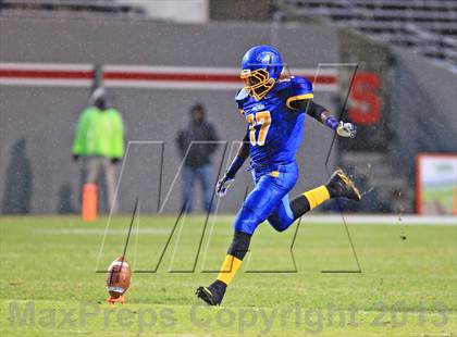 Thumbnail 1 in Dudley vs. Scotland (NCHSAA 4A Final) photogallery.